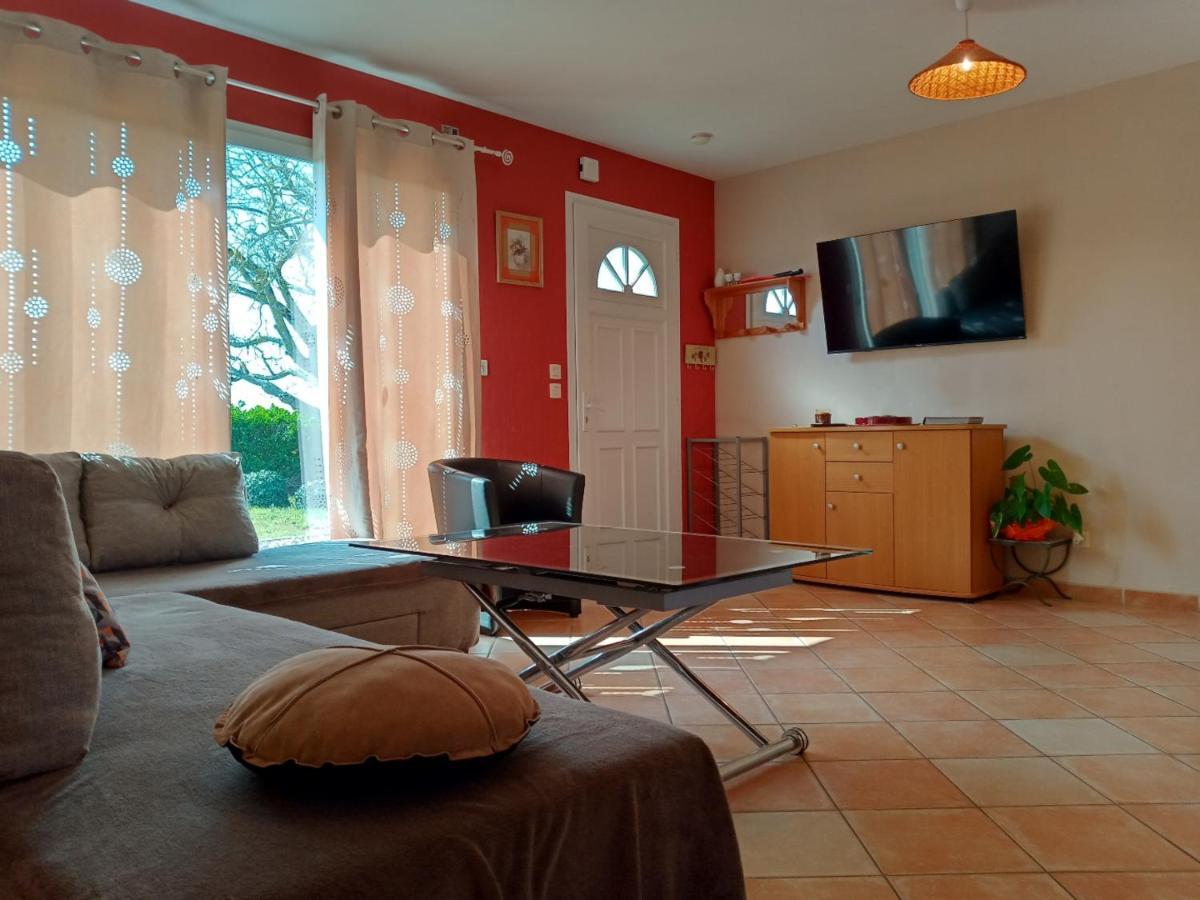 Au Petit Lieu-Dit Anglade Exterior photo